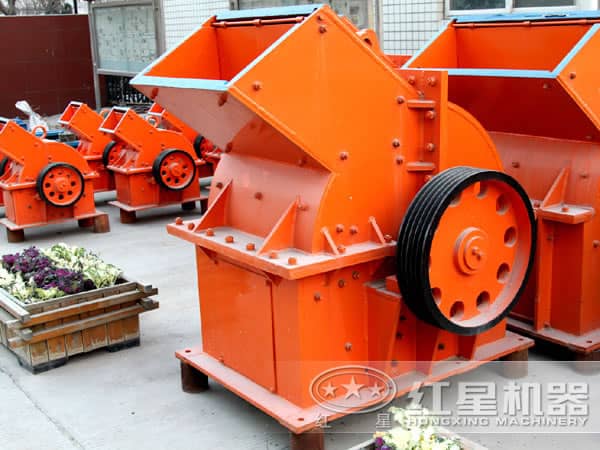 200噸大型錘式破碎機(jī)報(bào)價(jià)多少？